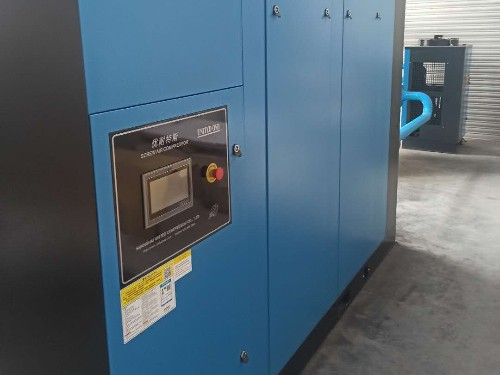 又一臺(tái)優(yōu)耐特斯空壓機(jī)正式安裝完成，投入生產(chǎn)！