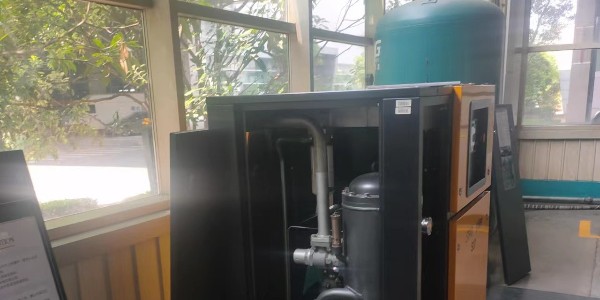 警告！空壓機使用，安全重于一切